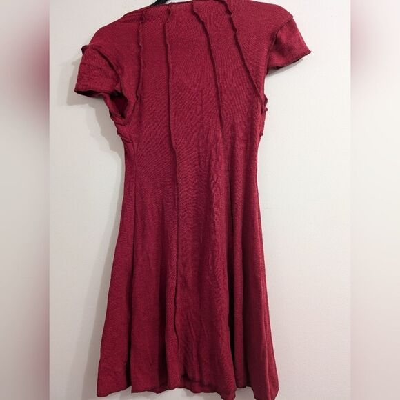 - NWT Burgundy seamed a line mini dress size M - Picture 9 of 10